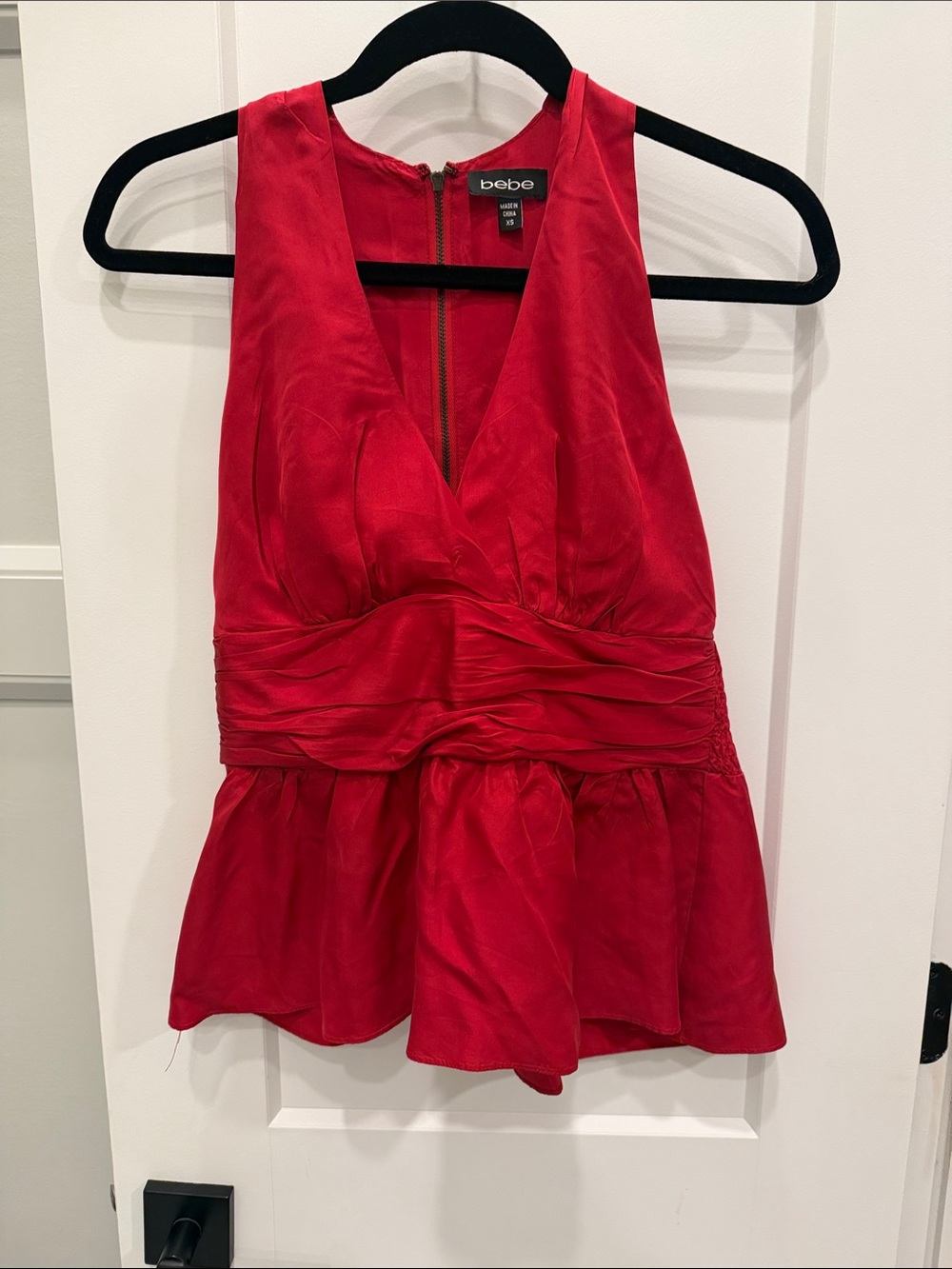 bebe Red Sleeveless V-Neck Ruched Peplum Camisole